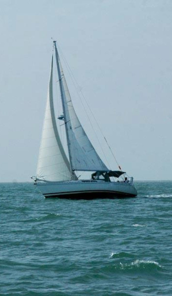 Beneteau-345