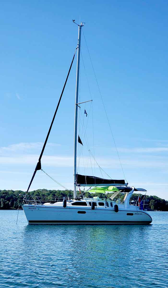 Hunter-310-Sailboat