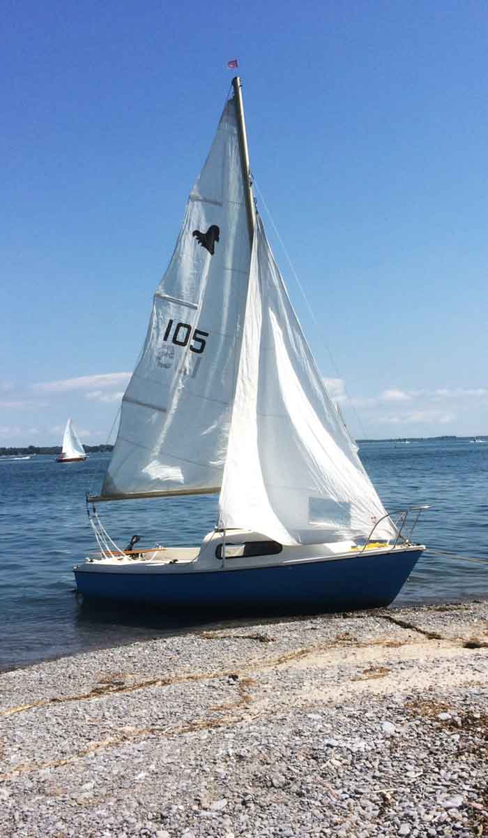 Siren-17-Sailboat