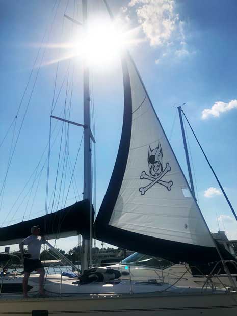 hunter-405.5-headsail