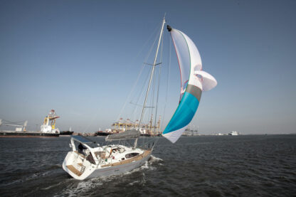 Self stabilizing downwind sail. Spinnaker with a wing. Oxley Bora via Precision Sails. Spinnaker alternative.